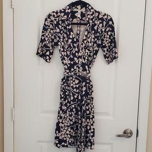 Navy Short Sleeve DVF Wrap Dress w/ Pockets
